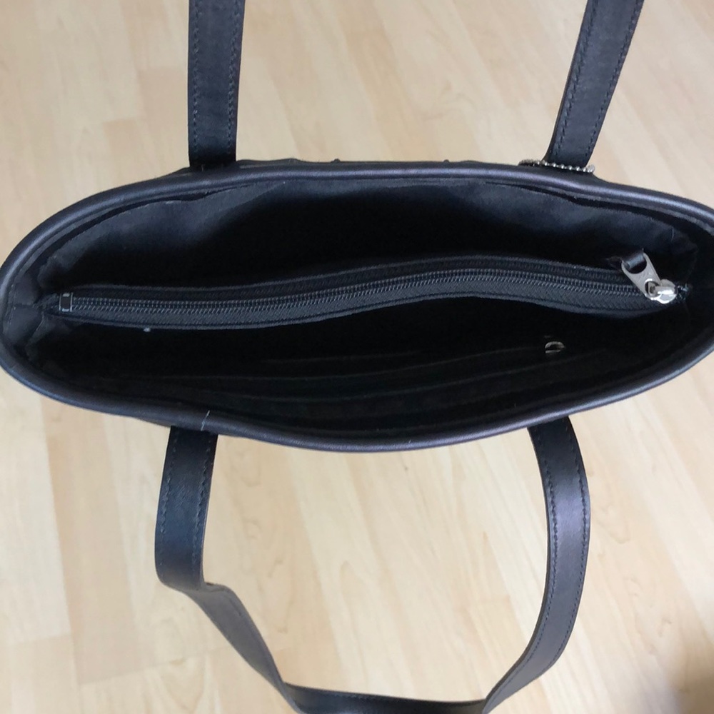 Coach - Purse - Picture 6 of 10